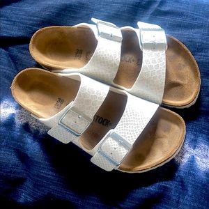 Birkenstock Arizona Magic Snake White 38